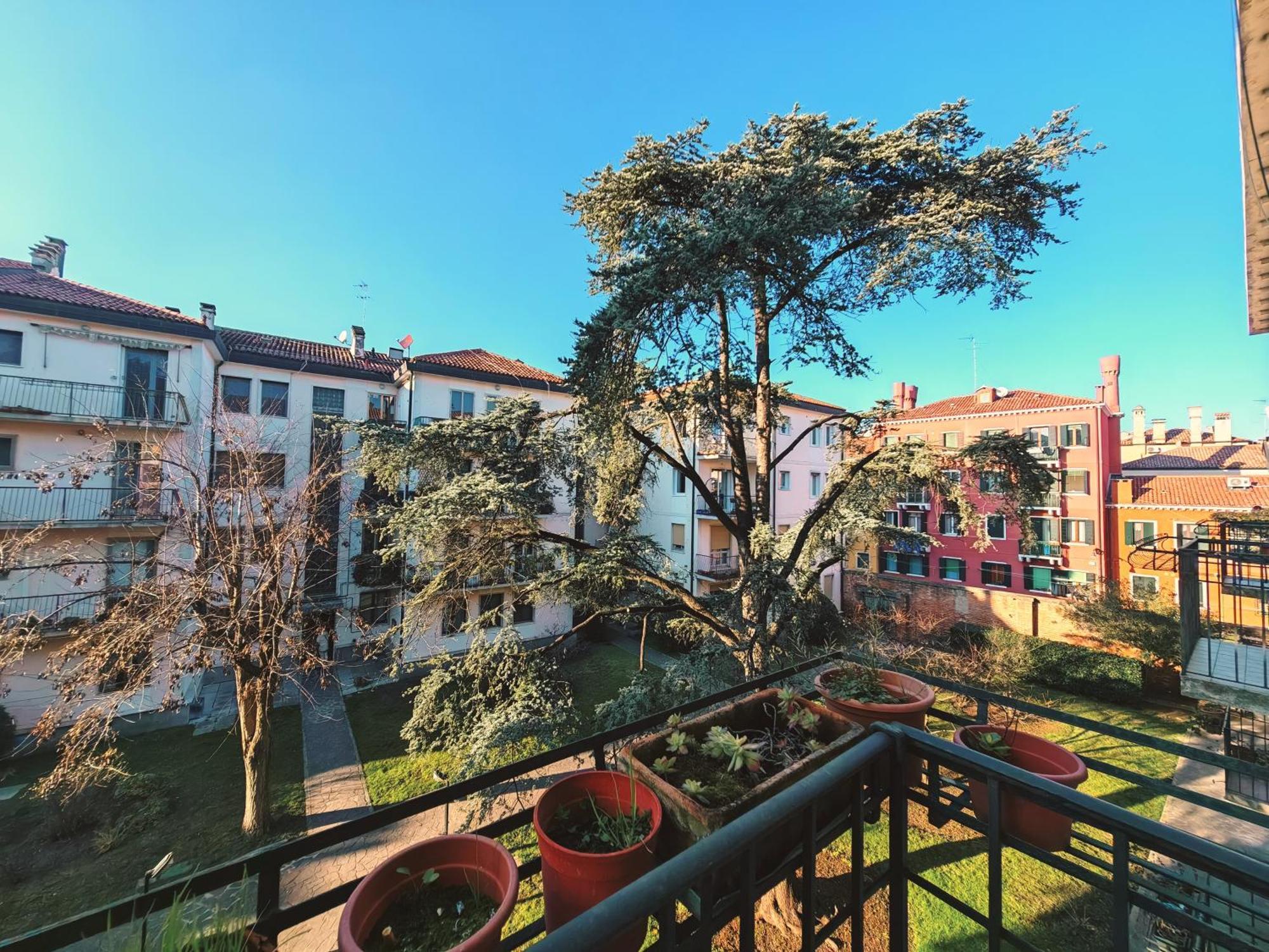 Goldmine Guest House 2 Venice Exterior photo